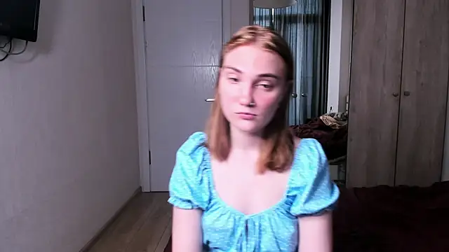 ReddHotPipper online show from 07-17-26, 03:26