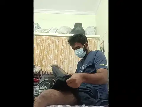 nick05inch online show from 12-20-25, 07:33