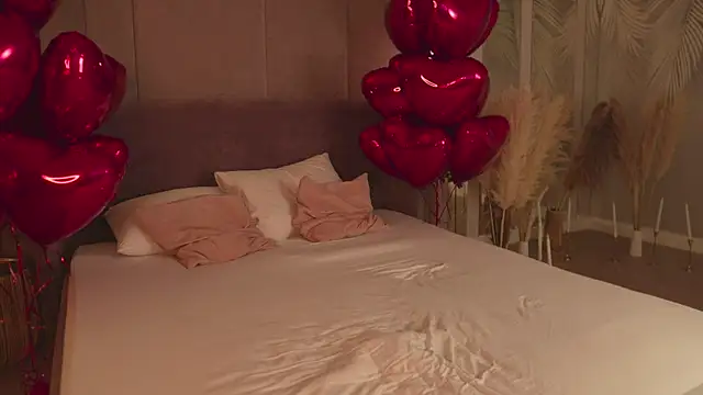 Snapshot of Smiley_Mia chatting on 02-10-26, 05:06 Smiley Mia online show from 02-10-26, 05:06