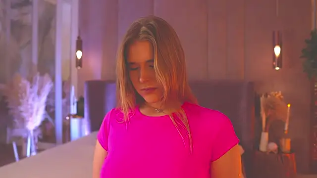 Snapshot of Smiley_Mia chatting on 02-03-26, 05:05 Smiley Mia online show from 02-03-26, 05:05