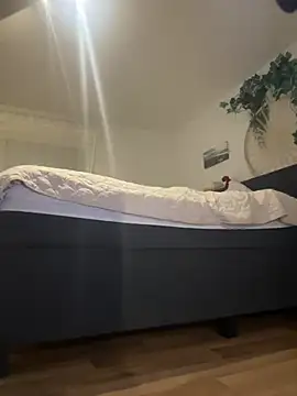 AlyssaHottv  online show from 04-21-26, 10:05