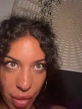 AlyssaHottv  online show from 04-22-26, 10:05