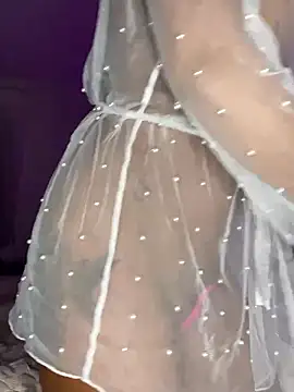 AlyssaHottv  online show from 04-04-26, 10:27