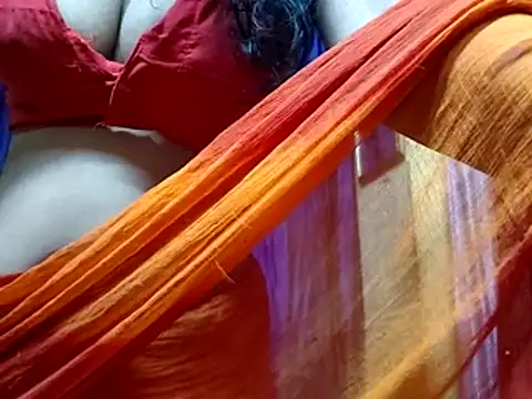 Snapshot of poojaxxx65 chatting on 07-12-26, 09:26 poojaxxx65 online show from 07-12-26, 09:26