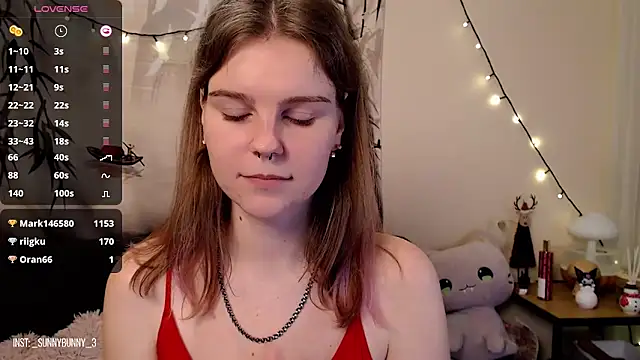 Snapshot of Moona_xx chatting on 01-23-25, 12:25 Moona xx online show from 01-23-25, 12:25