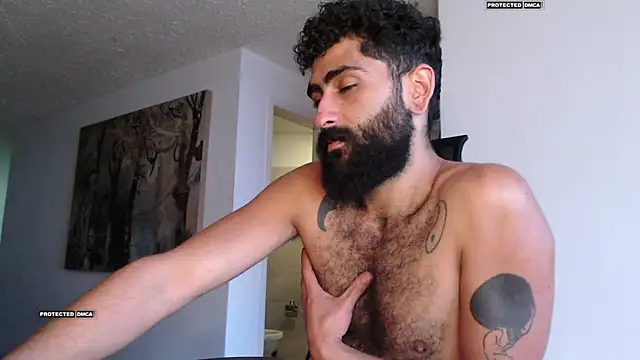 Snapshot of Drogamma chatting on 02-08-25, 10:40 Drogamma online show from 02-08-25, 10:40