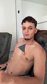 ArturoDelgado1 online show from 04-18-26, 07:07