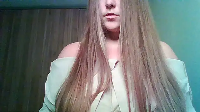 Snapshot of Evasapples chatting on 06-01-26, 06:51 Evasapples online show from 06-01-26, 06:51