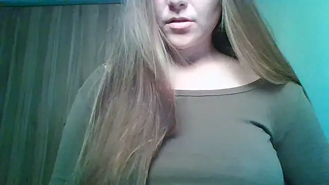 Evasapples online show from 06-26-26, 01:17
