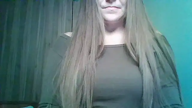 Evasapples online show from 06-12-26, 01:53