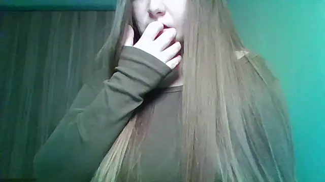 Evasapples online show from 03-25-26, 12:33