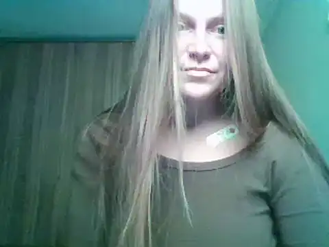 Snapshot of Evasapples chatting on 09-14-25, 12:16 Evasapples online show from 09-14-25, 12:16