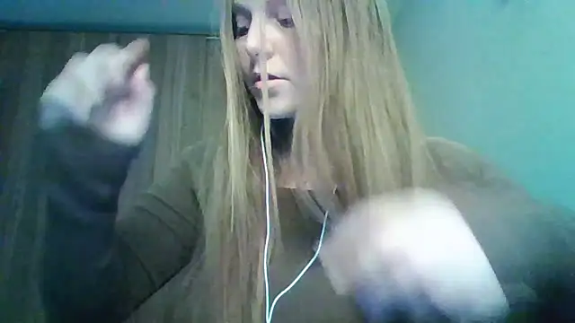 Evasapples online show from 04-13-26, 11:58