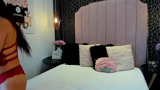 Snapshot of TifanyVega chatting on 01-31-25, 10:42 TifanyVega online show from 01-31-25, 10:42