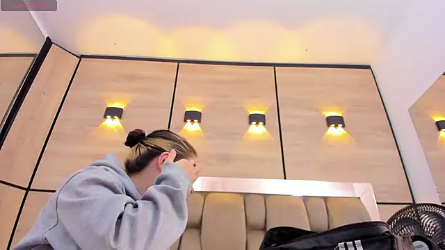 dorothy vegga online show from 01-10-26, 03:35