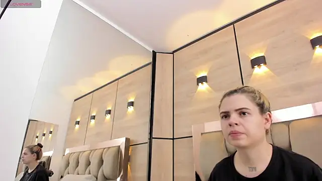 dorothy vegga online show from 12-21-25, 03:41