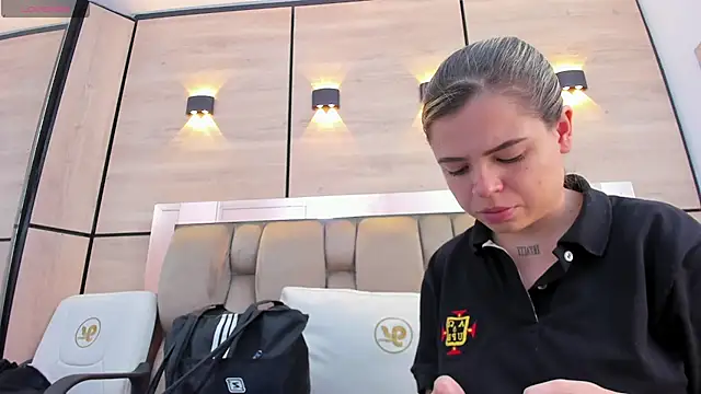 dorothy vegga online show from 02-02-26, 04:00