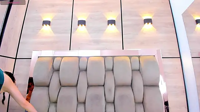 dorothy vegga online show from 11-26-25, 03:17