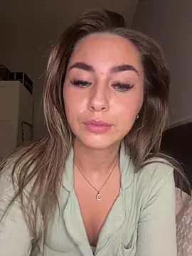 Snapshot of clobunny10 chatting on 02-17-26, 10:29 clobunny10 online show from 02-17-26, 10:29