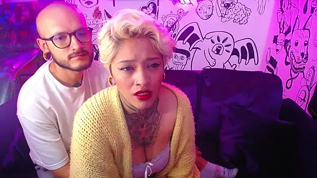 Snapshot of tatouagendecouple chatting on 02-07-25, 10:19 tatouagendecouple online show from 02-07-25, 10:19