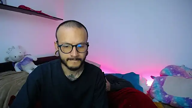 Snapshot of tatouagendecouple chatting on 03-04-25, 05:53 tatouagendecouple online show from 03-04-25, 05:53