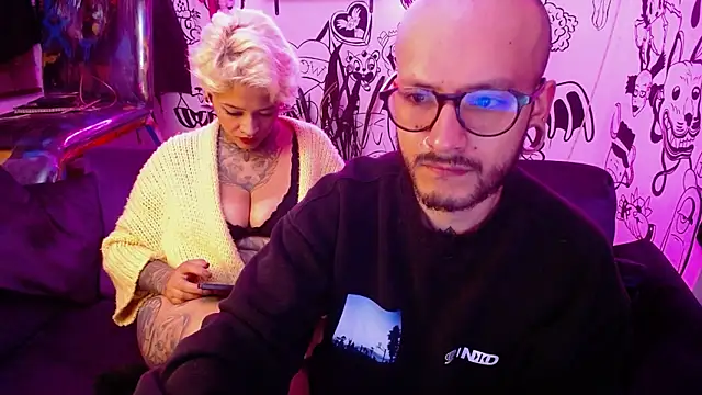 Snapshot of tatouagendecouple chatting on 01-30-25, 05:30 tatouagendecouple online show from 01-30-25, 05:30