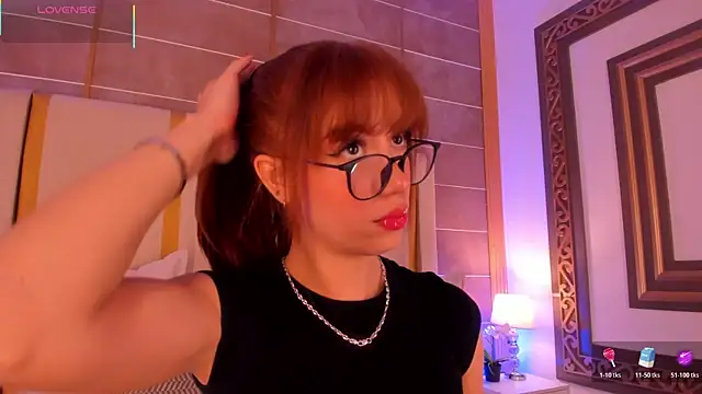 Snapshot of AbigailCarter chatting on 11-21-25, 11:37 AbigailCarter online show from 11-21-25, 11:37