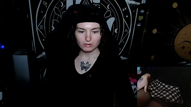 BrandiWRLD 999 online show from 10-02-25, 08:01