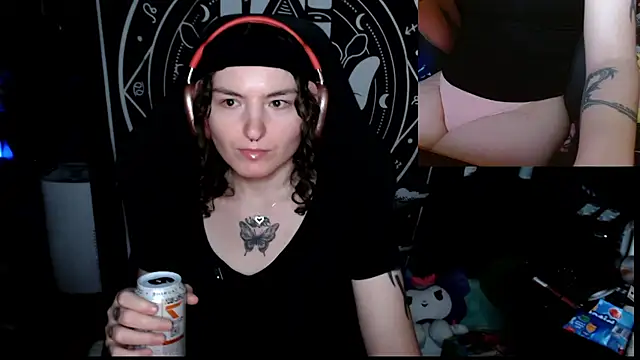 BrandiWRLD 999 online show from 09-23-25, 07:21