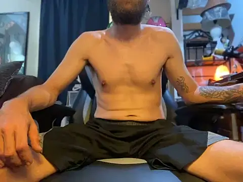 slutty guy12 online show from 03-18-25, 10:15