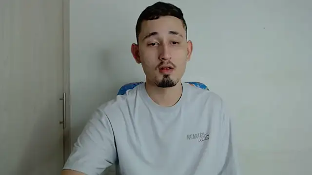 enzo 0814 online show from 09-11-25, 07:41