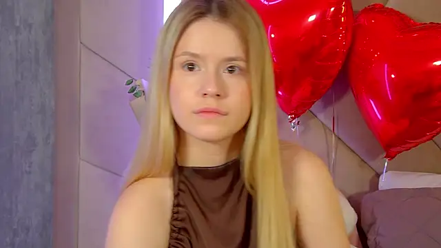 MilanaBalmain online show from 02-11-26, 04:45