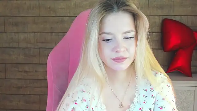 MilanaBalmain online show from 02-21-26, 06:15