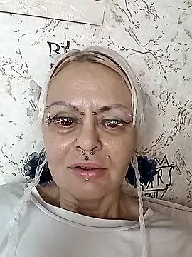 Gardener of Illusions online show from 11-23-25, 07:40