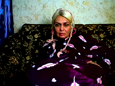 Gardener of Illusions online show from 09-14-25, 02:34