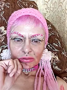 Gardener of Illusions online show from 03-19-25, 07:38