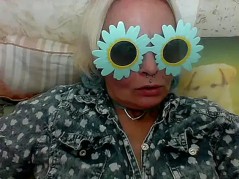 Gardener of Illusions online show from 05-30-26, 03:46
