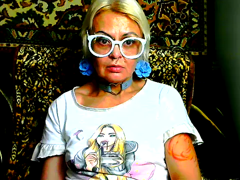 Gardener of Illusions online show from 11-12-25, 01:04