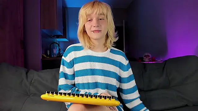 Gregory Byyrd online show from 03-08-25, 07:42