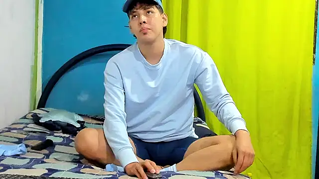 zackmontieel online show from 12-27-24, 08:24