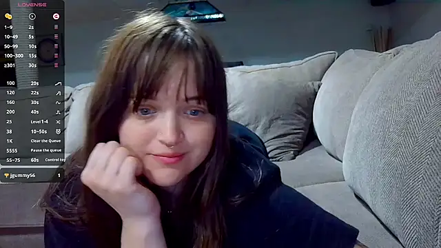 princess emily4723 online show from 04-21-26, 06:36