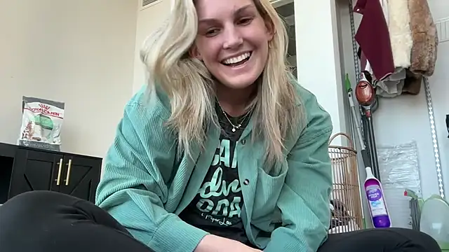 Graciemae baexx online show from 03-13-25, 08:22