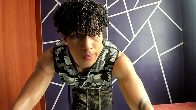 Pendragon1224 online show from 12-28-24, 03:15