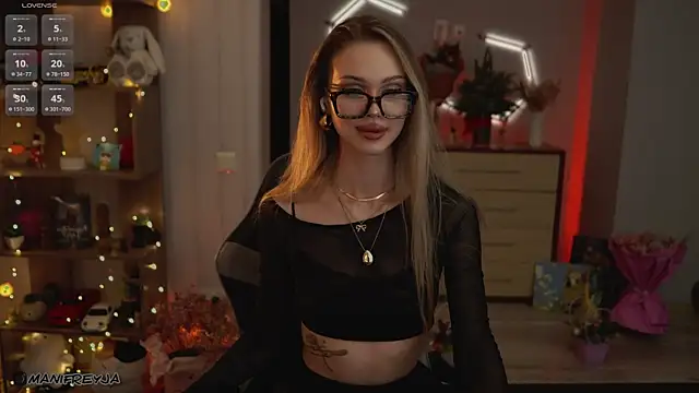 ManiFreyja online show from 12-22-25, 09:26