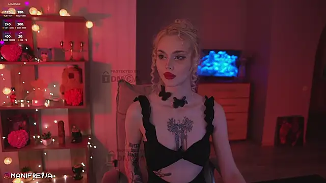 ManiFreyja online show from 03-22-25, 10:26