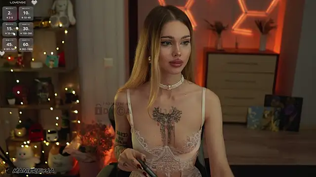 ManiFreyja online show from 11-07-25, 07:51