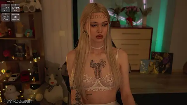 ManiFreyja online show from 03-09-26, 06:55