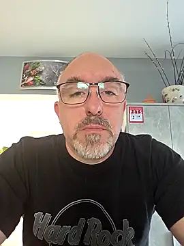 Crosss-23cm online show from 04-17-26, 07:22