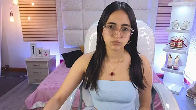 Mia Fischer online show from 05-27-26, 12:23