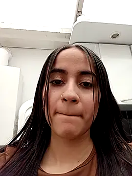 Mia Fischer online show from 10-23-25, 07:12